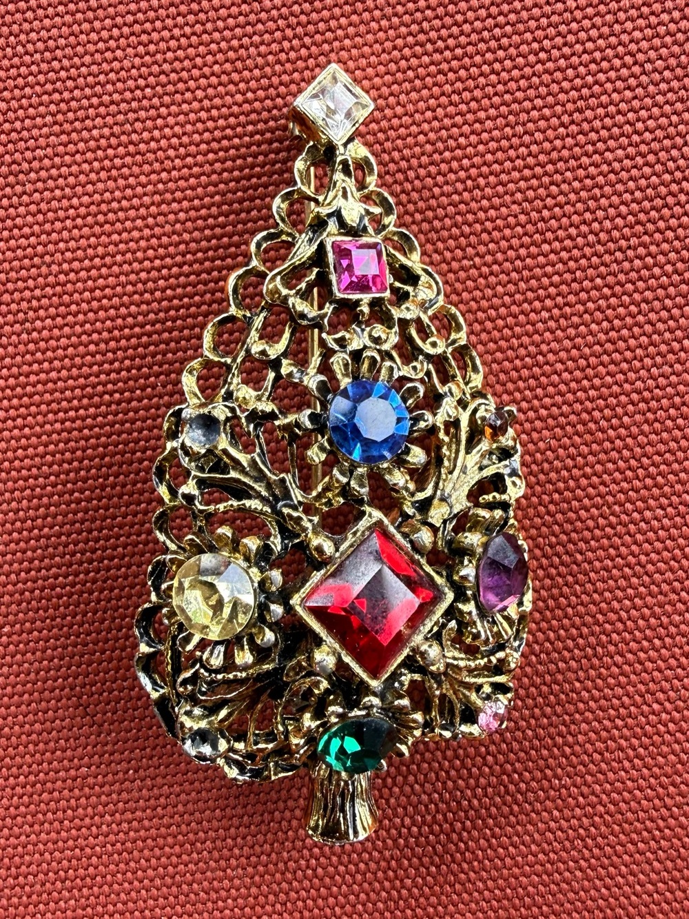 Vintage Dodds Rhinestone Christmas Tree Brooch